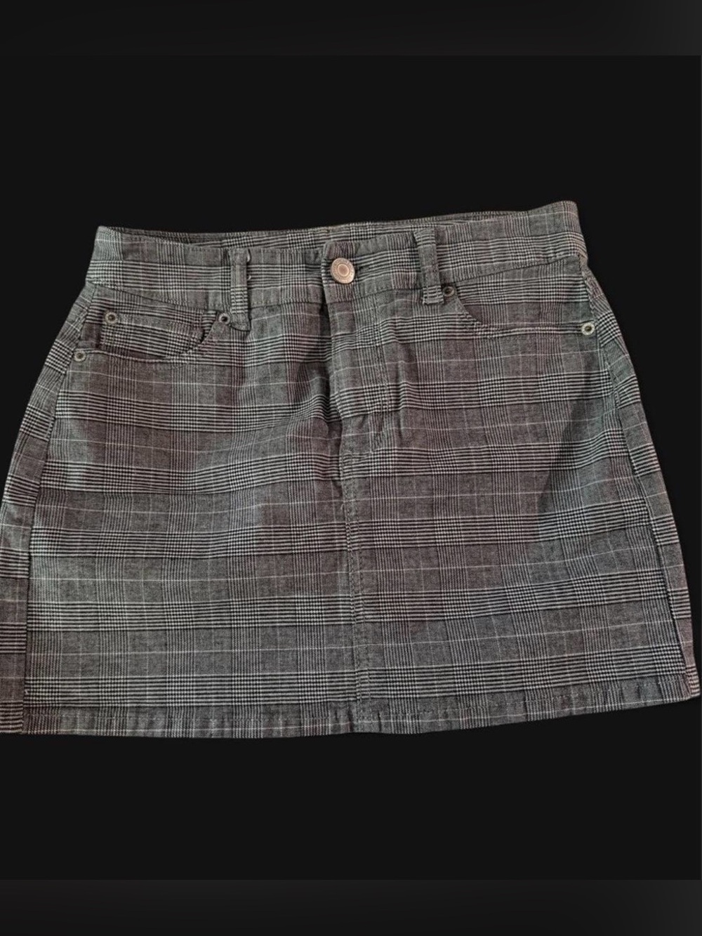 ✨ American Eagle Outfitters Plaid Super Stretch Mini Skirt ✨